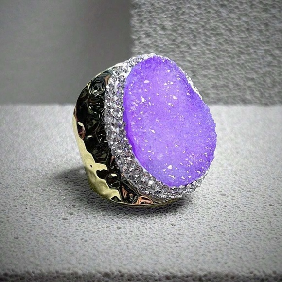 Lavender Crystal Geode Rhinestone Inlay, Gold Wide Band Design, Adjustable Ring - Picture 3 of 11